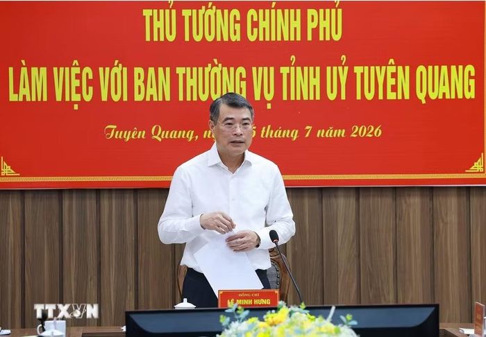 Thủ tướng Lê Minh Hưng làm việc với Ban Thường vụ Tỉnh ủy Tuyên Quang. (Ảnh: Dương Giang/TTXVN)