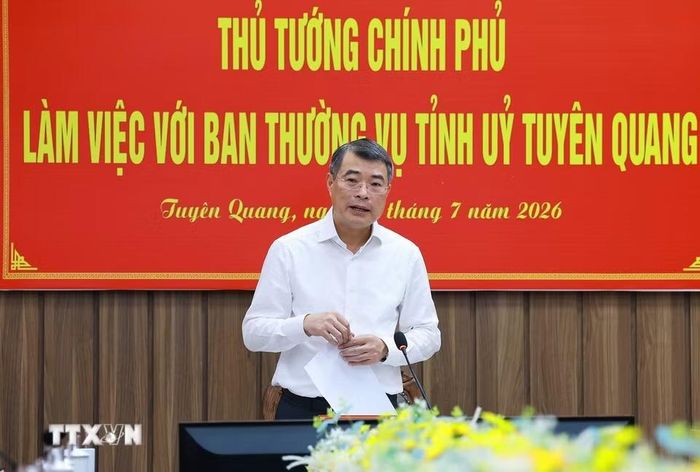 Thủ tướng Lê Minh Hưng làm việc với Ban Thường vụ Tỉnh ủy Tuyên Quang. (Ảnh: Dương Giang/TTXVN)