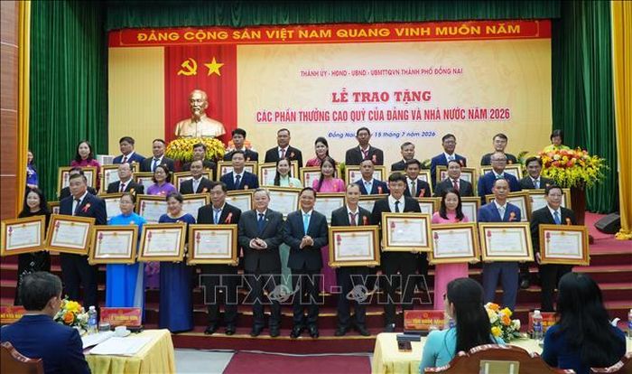 Các tập thể, cá nhân trên địa bàn thành phố Đồng Nai nhận phần thưởng cao quý của Đảng và Nhà nước năm 2026.
