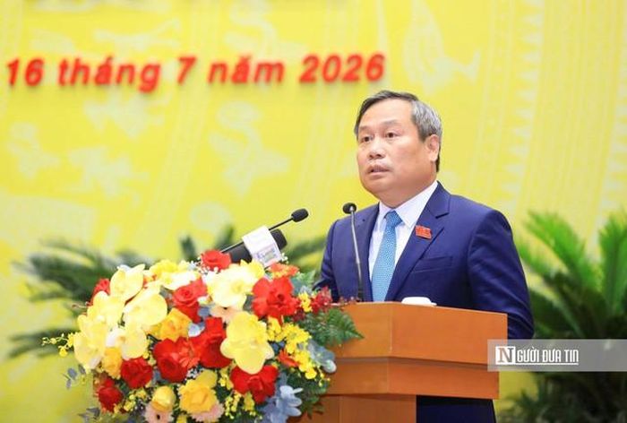 Chủ tịch UBND Tp.Hà Nội phát biểu tại kỳ họp chiều ngày 15/7 (Ảnh: Quang Thái).