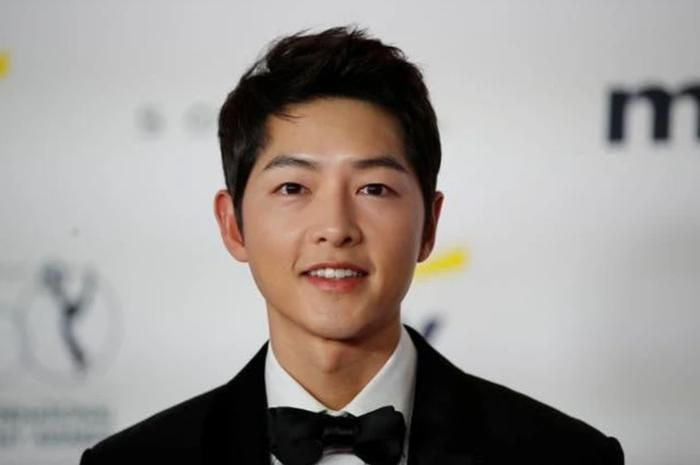 Với nhiều dấu ấn trong sự nghiệp, Song Joong Ki vẫn được kỳ vọng sẽ sớm tìm lại phong độ qua những dự án mới trong thời gian tới.