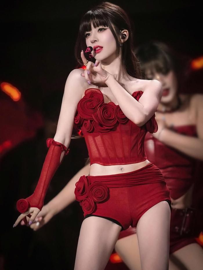 Ảnh: Instagram zhaolusi911__
