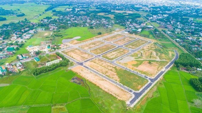Việc tách thửa đất, hợp thửa đất phải bảo đảm có lối đi; được kết nối với đường giao thông công cộng hiện có (Ảnh: Internet)