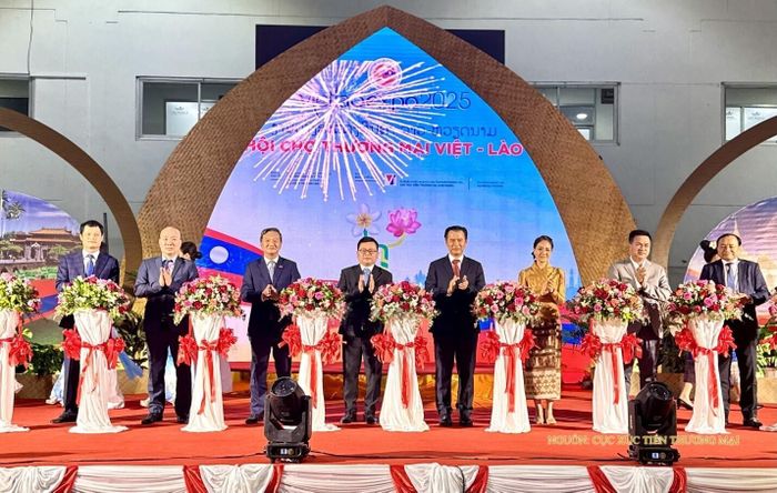 Hội chợ VIETLAO EXPO được tổ chức năm 2025. Ảnh: Viettrade