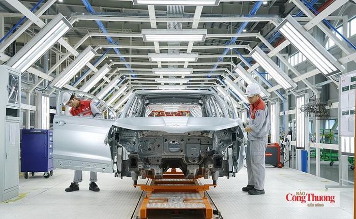 Trong dài hạn, ngành ô tô Việt Nam hướng tới xây dựng và làm chủ chuỗi cung ứng nội địa, từ nguyên vật liệu, linh kiện, công nghệ đến logistics và phân phối.