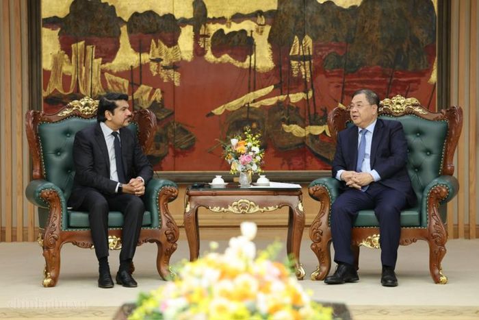 Phó Thủ tướng Thường trực Phạm Gia Túc cho biết, Việt Nam mong muốn thúc đẩy hợp tác với Blackstone trong các lĩnh vực ưu tiên như hạ tầng, dịch vụ tài chính, y tế, công nghệ, đổi mới sáng tạo, công nghiệp và sản xuất tiên tiến. Ảnh: VGP/Phương Nguyên