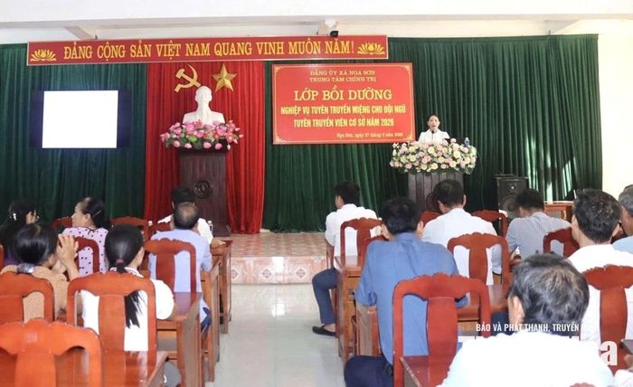 Các học viên tham gia lớp bồi dưỡng nghiệp vụ tuyên truyền miệng cho đội ngũ tuyên truyền viên cơ sở năm 2026.