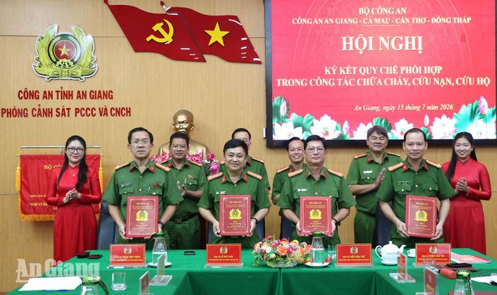 Công an tỉnh An Giang, Đồng Tháp, Cà Mau và TP. Cần Thơ ký kết quy chế phối hợp.