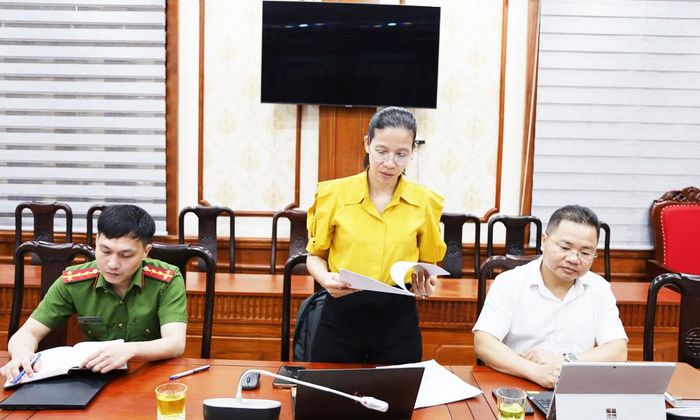 Lãnh đạo Văn phòng Đăng ký đất đai tỉnh Bắc Ninh phát biểu tại buổi làm việc.