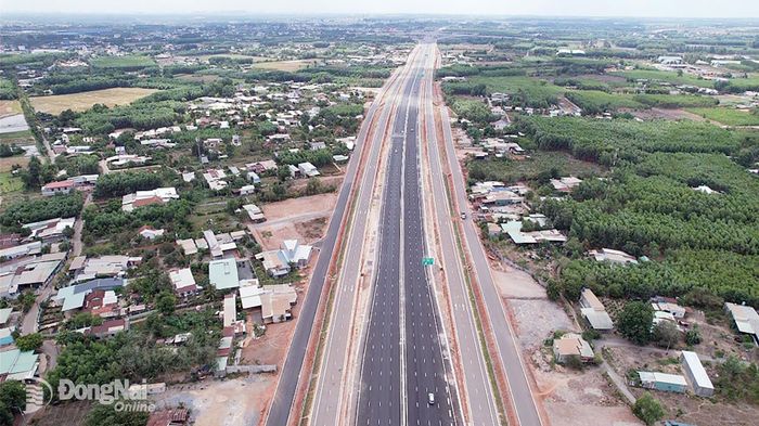 Cao tốc Biên Hòa - Vũng Tàu đã đưa vào khai thác toàn bộ tuyến chính từ ngày 18-5-2026. Ảnh: Phạm Tùng
