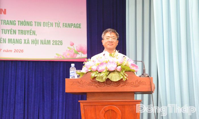 Phó Chủ tịch Ủy ban MTTQ Việt Nam tỉnh Đồng Tháp, phát biểu khai mạc hội nghị.