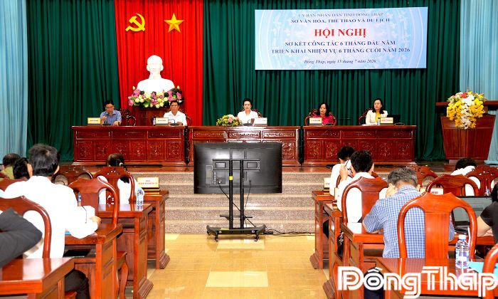 Quang cảnh hội nghị