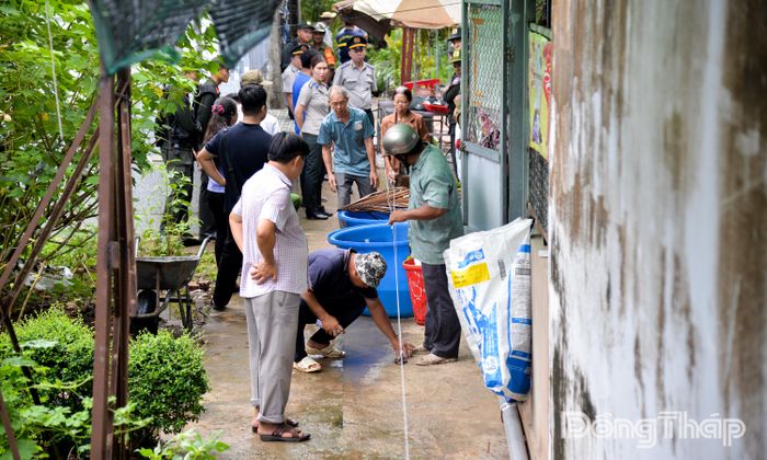 Đo đạc, xác định ranh đất.