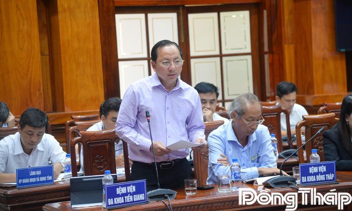Lãnh đạo Bệnh viện Đa khoa Tiền Giang phát biểu tại buổi khảo sát.