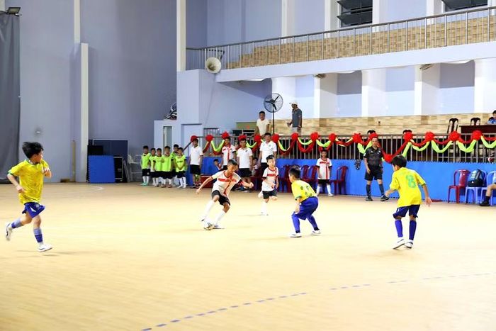 Giải bóng đá thiếu niên và nhi đồng tỉnh Gia Lai là sân chơi bổ ích, góp phần phát hiện và bồi dưỡng những tài năng trẻ cho bóng đá. Ảnh: H.V