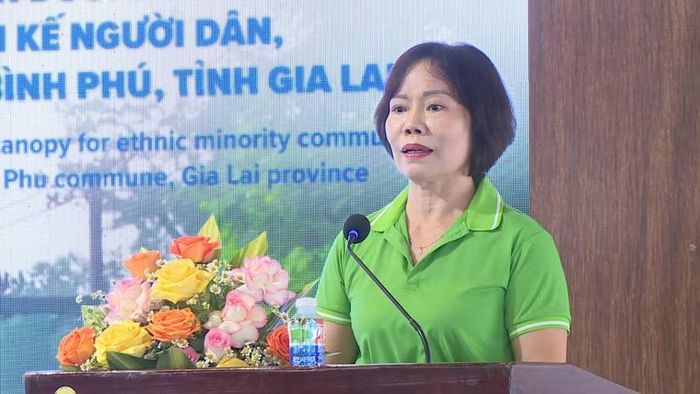  Bà Nguyễn Thị Tuyết Mai - Phó Chủ tịch Liên hiệp các Hội Khoa học và Kỹ thuật tỉnh Gia Lai, Trưởng ban Điều hành dự án phát biểu tại hội nghị. Ảnh: Hoàng Vũ 