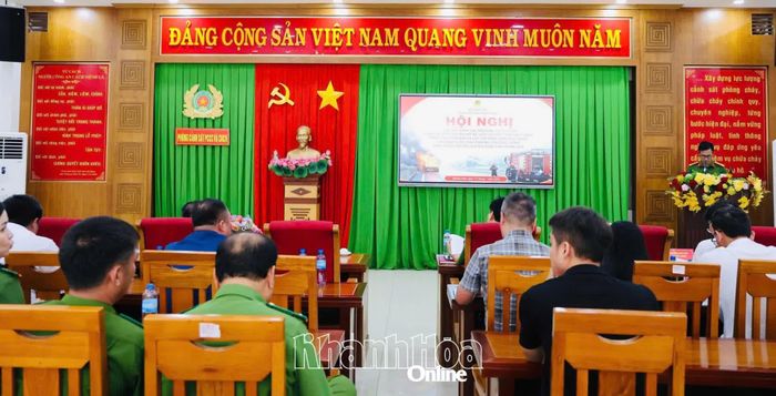 Quang cảnh hội nghị.