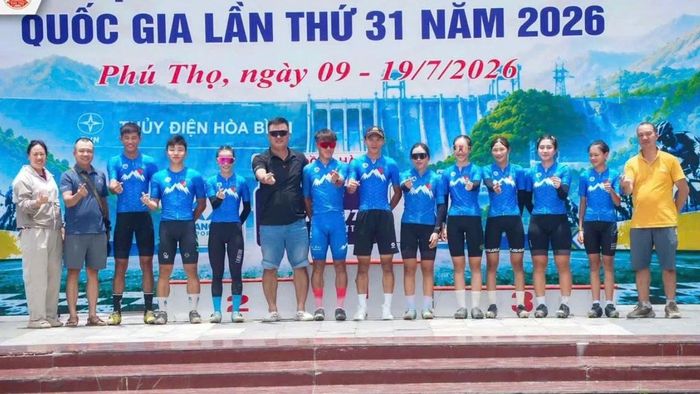 Đoàn Lào Cai tham dự giải.