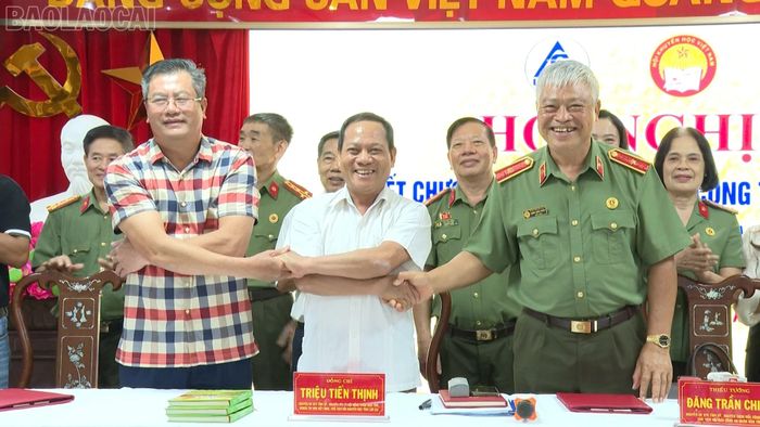 Đại diện các đơn vị ký kết Chương trình phối hợp về đẩy mạnh phong trào học tập suốt đời, khuyến học, khuyến tài, xây dựng xã hội học tập giai đoạn 2026 - 2031.
