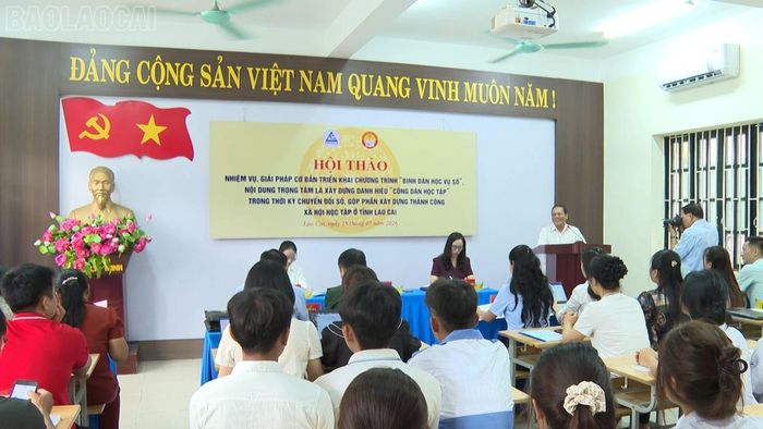 Quang cảnh hội thảo.