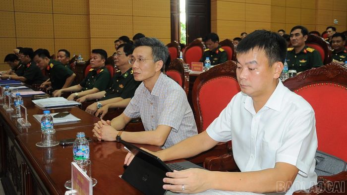 Các đại biểu tham dự hội nghị.