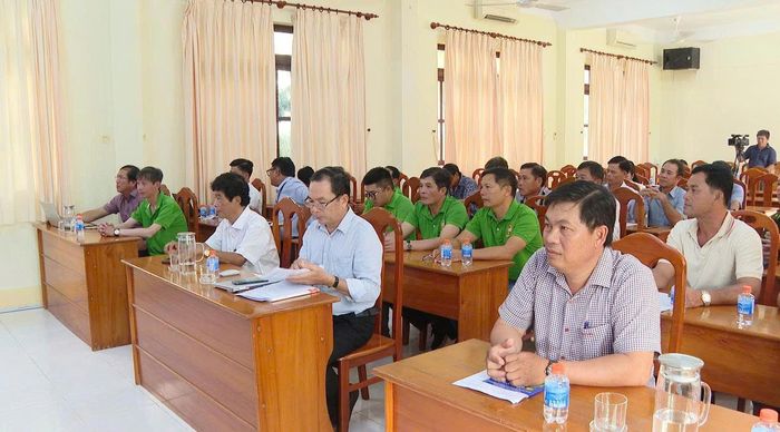 Các đại biểu tham dự hội nghị