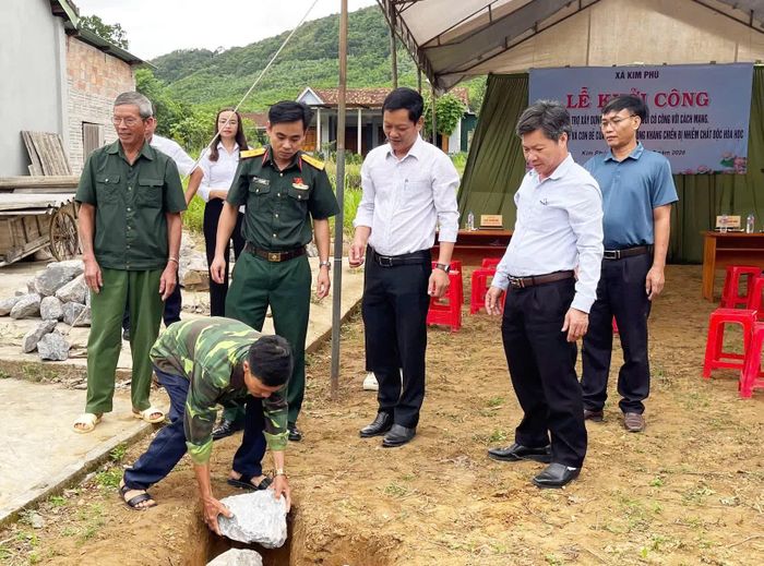 Xã Kim Phú tổ chức lễ khởi công xây dựng nhà ở cho các gia đình chính sách trên địa bàn - Ảnh: X.P