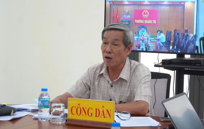 Công dân tham gia phiên tiếp của đồng chí Hoàng Nam, Phó Chủ tịch Thường trực UBND tỉnh - Ảnh: T.Đ