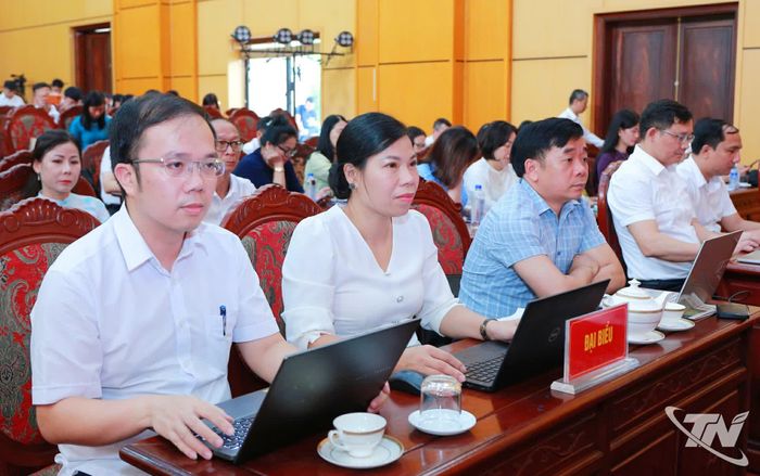 Các đại biểu tham dự Hội nghị.
