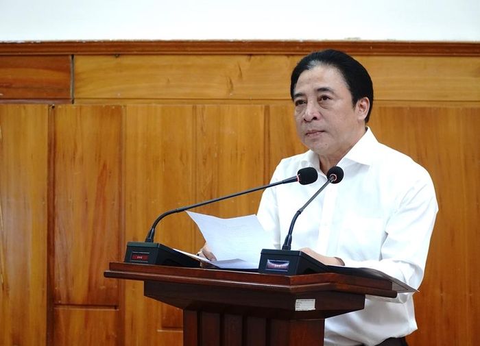 Chủ tịch UBND TP. Huế Nguyễn Khắc Toàn thông tin tình hình kinh tế - xã hội của thành phố trong 6 tháng đầu năm