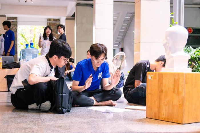 Một trong những giờ học thực tế của sinh viên Trường Đại học Kiến trúc TP.HCM.