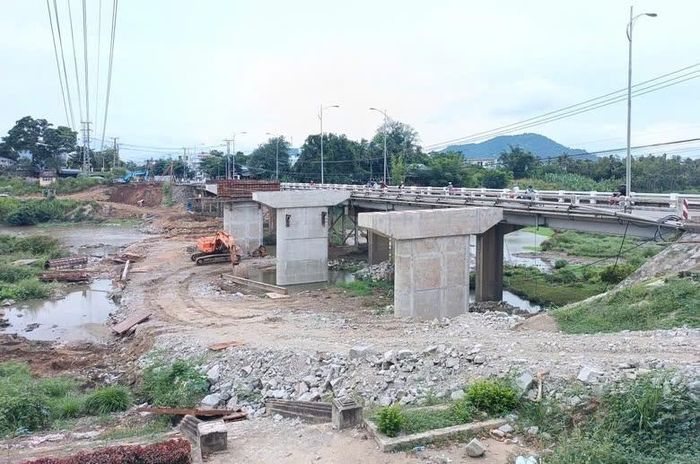 Nhiều công trình thuộc dự án cải tạo cầu yếu và cầu kết nối trên các quốc lộ giai đoạn II vẫn gặp khó mặt bằng (Ảnh minh họa).