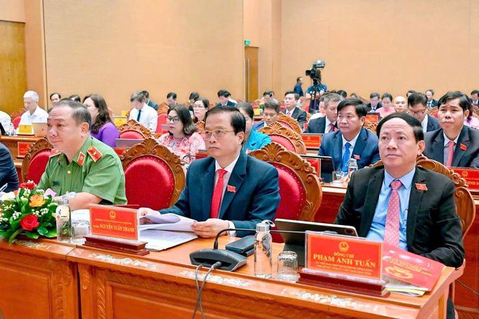 Các đại biểu tham dự kỳ họp