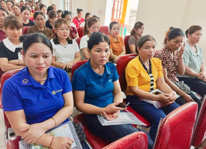 Hơn 150 học viên đến từ 13 bản trên địa bàn xã Sơn Lâm tham gia lớp tập huấn hướng nghiệp