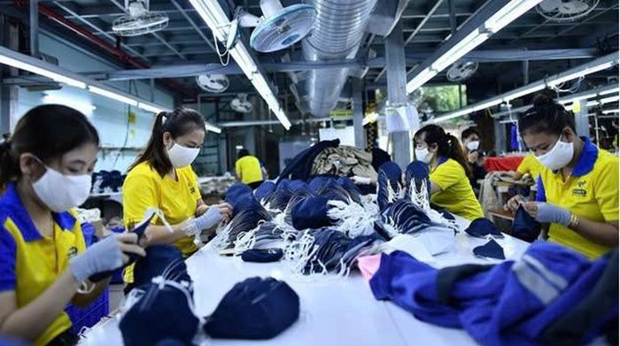 Việc nhiều doanh nghiệp lớn đầu tư vào Nghệ An đã giúp người lao động có thêm lựa chọn nghề nghiệp ngay trên quê hương. (Ảnh: Phi Hùng)