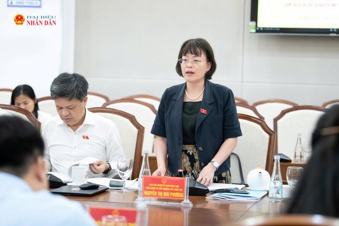 Phó Chủ nhiệm Ủy ban Khoa học, Công nghệ và Môi trường Nguyễn Thị Mai Phương phát biểu