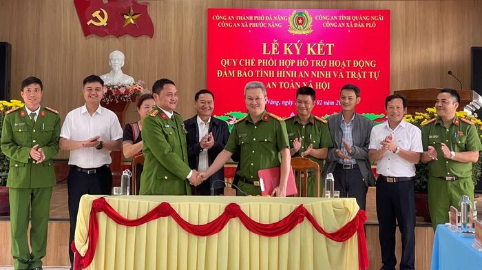 Công an xã Phước Năng tổ chức Lễ ký kết Quy chế phối hợp hỗ trợ hoạt động đảm bảo tình hình an ninh và trật tự, an toàn xã hội với Công an xã giáp ranh Đăk Plô (Quảng Ngãi).