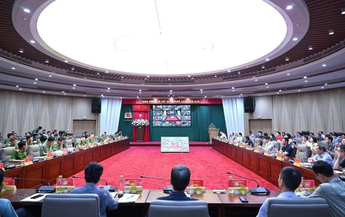 Quang cảnh hội nghị.