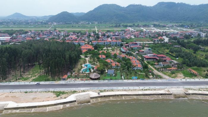 Dự án có hơn 22.400m² đất rừng trồng trong phạm vi nhưng đến nay doanh nghiệp chưa được UBND tỉnh quyết định chuyển mục đích sử dụng đất để thực hiện dự án.