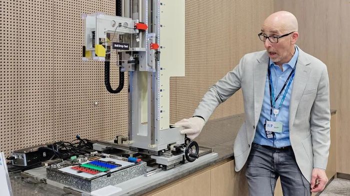 Ông Byung Duk Yang, Phó Chủ tịch điều hành kiêm Trưởng nhóm Công nghệ linh kiện cốt lõi của Samsung Display. Nguồn ảnh: Future