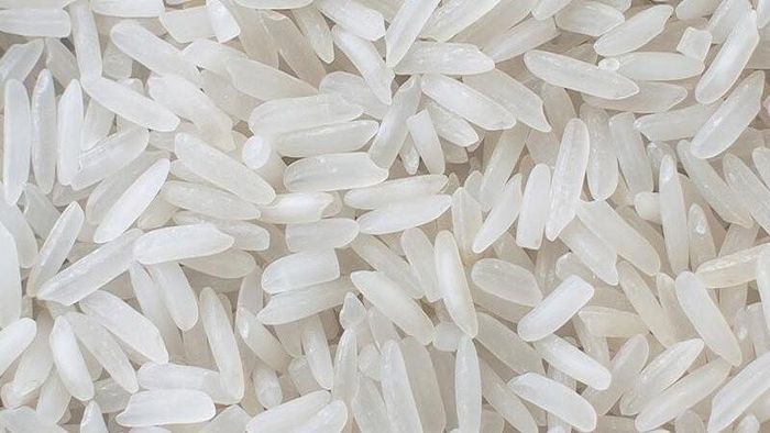 Gạo có khả năng hút ẩm tốt. Ảnh minh họa.