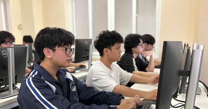 Hoàn thiện cơ chế công nhận tín chỉ, mở rộng cơ hội liên thông lên đại học. Ảnh minh họa