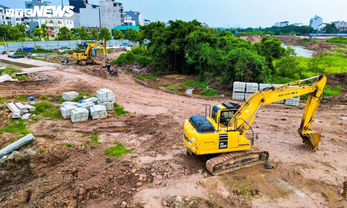 Dự án có tổng mức đầu tư 972,5 tỷ đồng, do Ban Quản lý dự án đầu tư hạ tầng phường Long Biên làm chủ đầu tư.