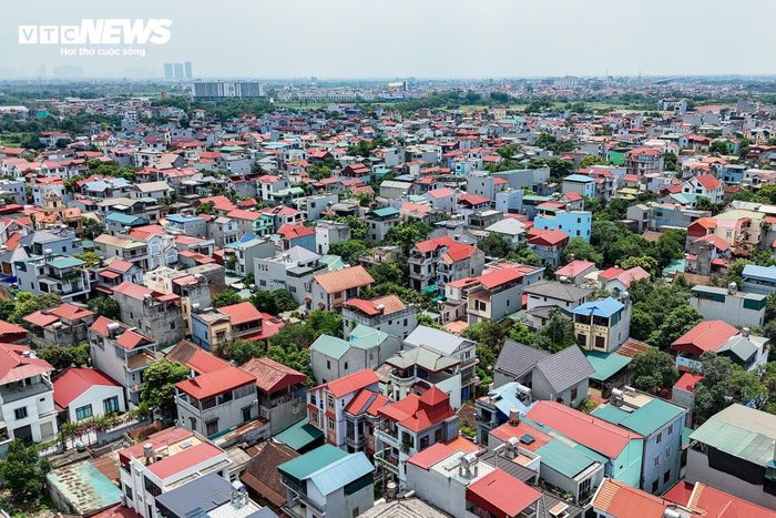 Hai xã có tổng diện tích hơn 86,5 km² với gần 199.000 dân. Theo dự báo, quy mô dân số khu vực này sẽ tăng lên khoảng 690.000 người vào năm 2030. Sau khi mô hình thí điểm được triển khai và đánh giá hiệu quả, Hà Nội sẽ nghiên cứu, báo cáo Trung ương xem xét việc hợp nhất hai xã theo quy định.