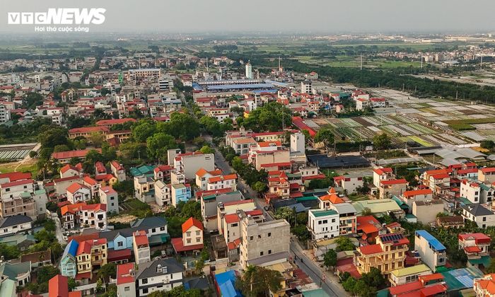 Phúc Thịnh nằm trên nhiều tuyến giao thông huyết mạch như Vành đai 3, Quốc lộ 3 và trục Nhật Tân - Nội Bài, đồng thời thuộc khu vực được quy hoạch trở thành trung tâm của cực tăng trưởng phía Bắc Hà Nội.