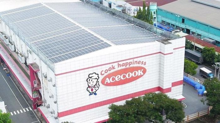 Hệ thống điện mặt trời áp mái được sử dụng cho các hoạt động sản xuất và tòa nhà văn phòng chính tại KCN Tân Bình (TP.HCM).