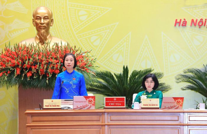 Chủ tọa điều hành phiên chất vấn và trả lời chất vấn. Ảnh: Thành Thái