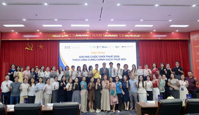 Hội thảo thu hút sự tham gia của đại diện hàng trăm tổ chức, doanh nghiệp. Ảnh: Tùng Nguyễn.