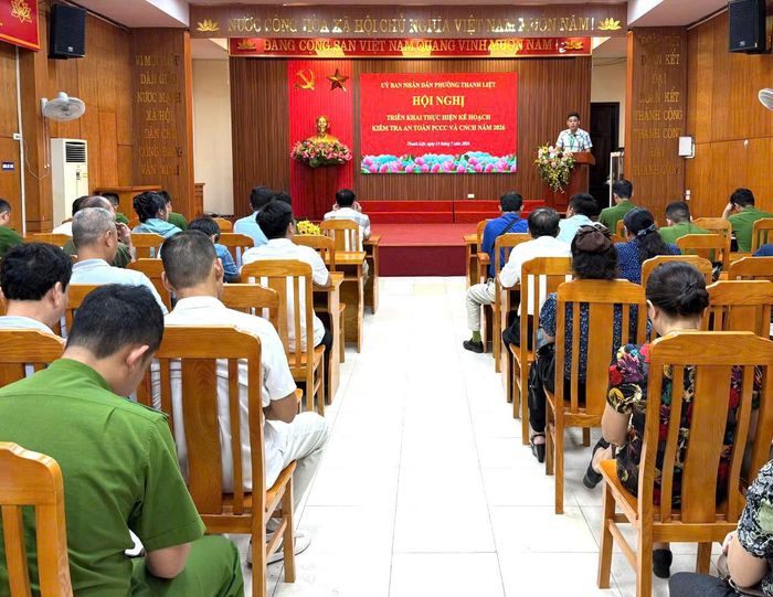 Quang cảnh hội nghị triển khai kế hoạch kiểm tra PCCC và CNCH. Ảnh: PV