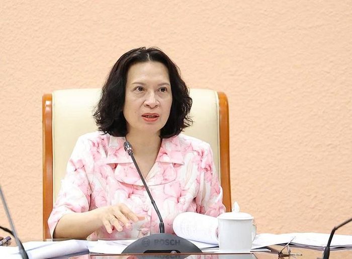 PGS.TS Nguyễn Thị Liên Hương - Thứ trưởng Bộ Y tế phát biểu chủ trì cuộc họp.
